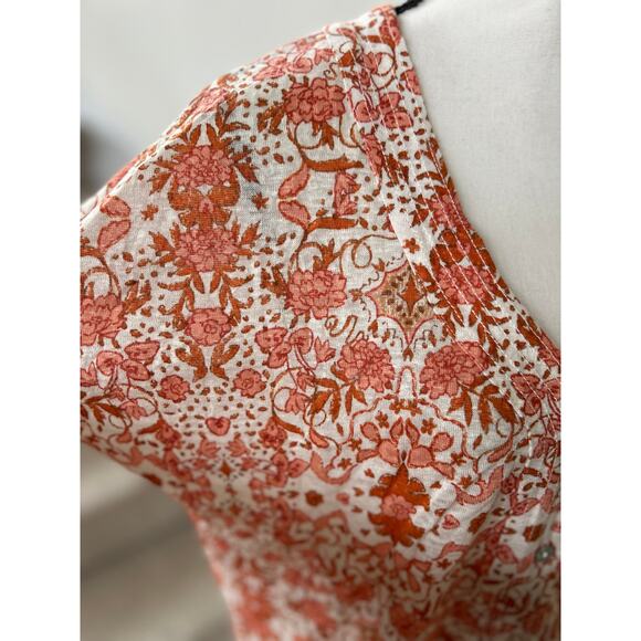 Rachel Zoe Orange Floral Block Print Linen Short Sleeve V-Neck Henley T-Shirt - Picture 5 of 6